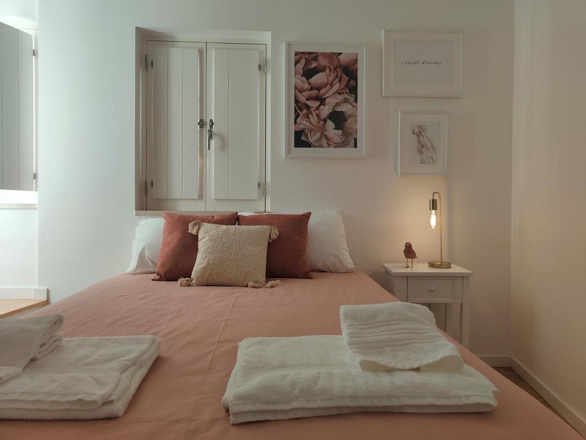 Апартаменты Rose Essence Aparment - Exceptional Balcony Коимбра Экстерьер фото